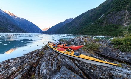 Kayaking in Tracy Arm Fjord