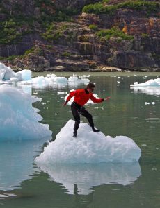iceberg surfing tracy arm kayak